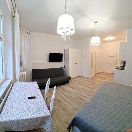 Viator 홈스테이 우스트카