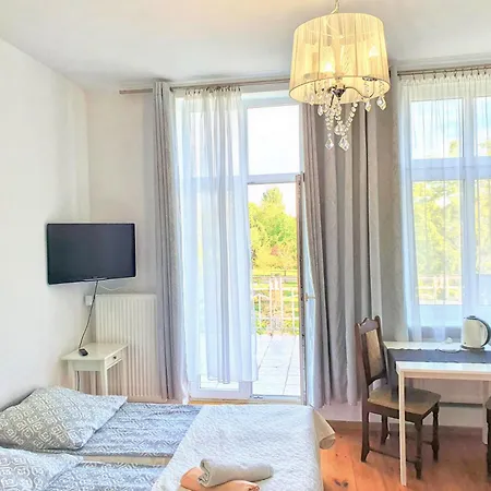 Viator 홈스테이 우스트카