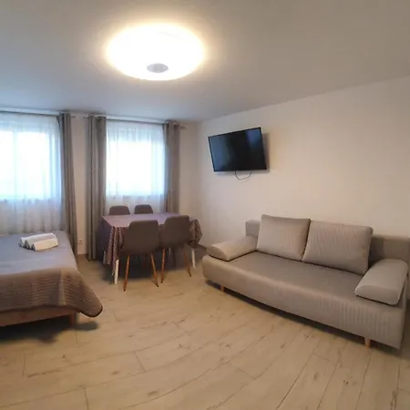 Viator 홈스테이 *