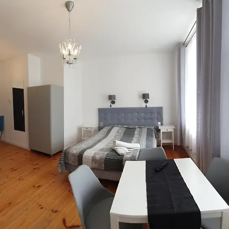 Viator 홈스테이 *