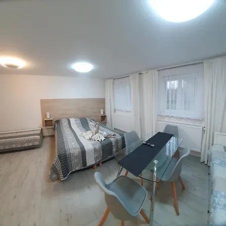 Viator 홈스테이 *